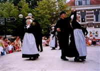 Bekijk 2004 - Barneveld Veluwemarkt